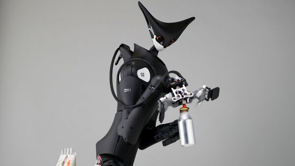 الروبوت الكنغر التابع لشركة تيلي إكزيستنس (Telexistence) للتكنولوجيا، خلال جلسة تصوير في طوكيو، اليابان 3 يوليو 2020 - سبوتنيك عربي