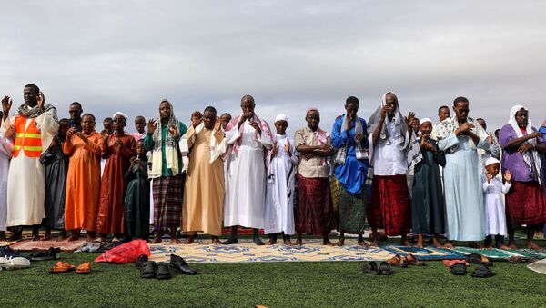 صلاة عيد الأضحى في مقديشو، الصومال 31 يوليو 2020 - سبوتنيك عربي