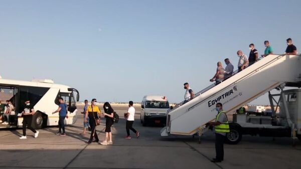 رحلة طيران لمصر للطيران قادمة من مطار  بغداد إلى مطار شرم الشيخ - سبوتنيك عربي