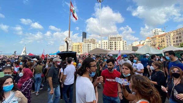 احتجاجات في لبنان على خلفية حادثة انفجار مرفأ بيروت - سبوتنيك عربي