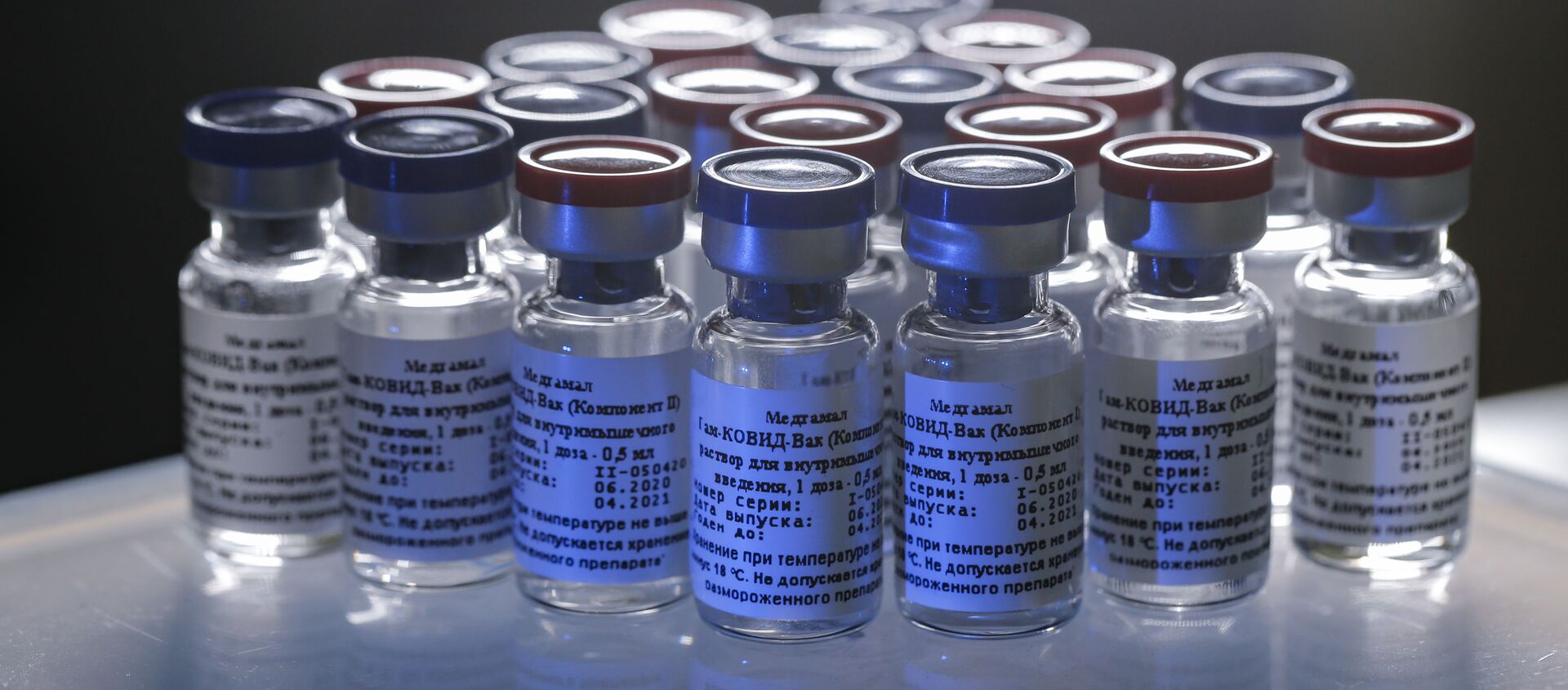 اختبارات اللقاح الروسي المضاد لفيروس كورونا، أغسطس 2020 - سبوتنيك عربي, 1920, 27.05.2021