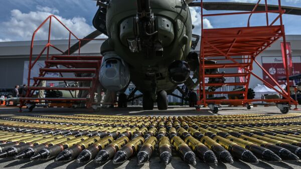مروحية مي - 28 إن (صياد الليل) في معرض أرميا 2020 الدولي للأسلحة والمعدات العسكرية في الحديقة العسكرية الوطنية باتريوت بضواحي موسكو - سبوتنيك عربي