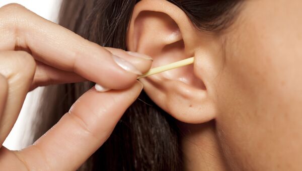 تنظيف الأذن - سبوتنيك عربي