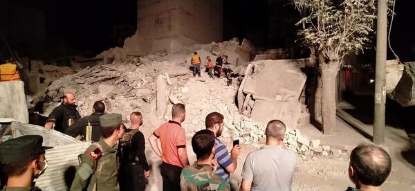 وفاة امرأة وإصابة زوجها بانهيار بناء في حلب شمالي سوريا وفاة امرأة وإصابة زوجها بانهيار بناء في حلب شمالي سوريا - سبوتنيك عربي