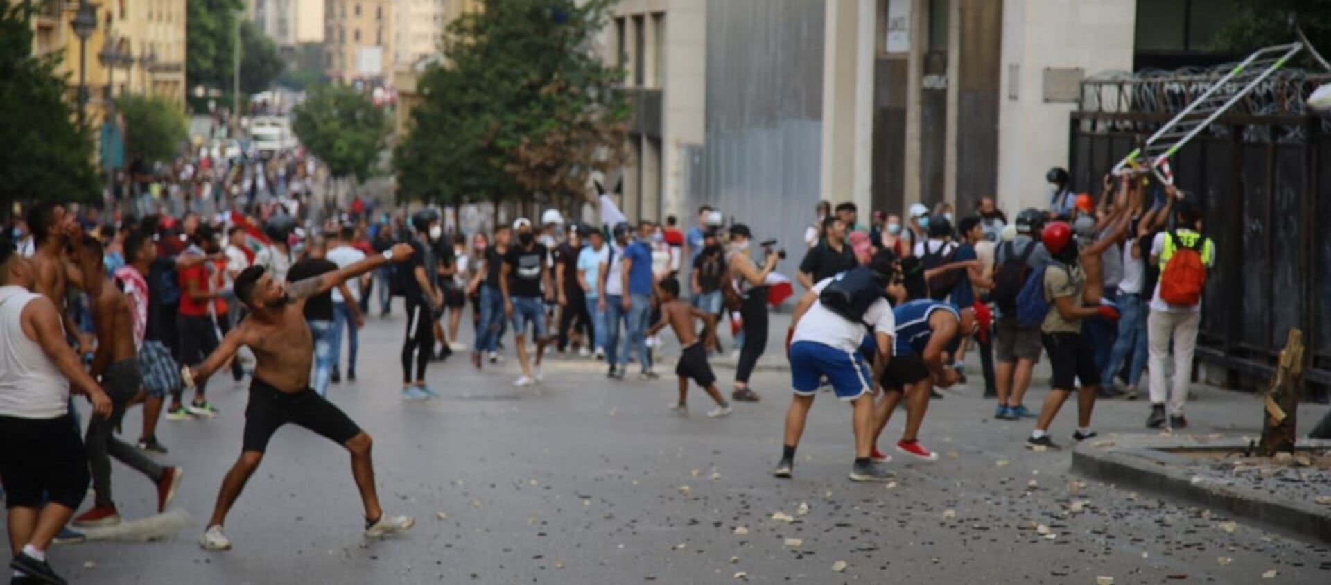احتجاجات في بيروت، لبنان 1 سبتمبر 2020 - سبوتنيك عربي, 1920, 13.10.2020