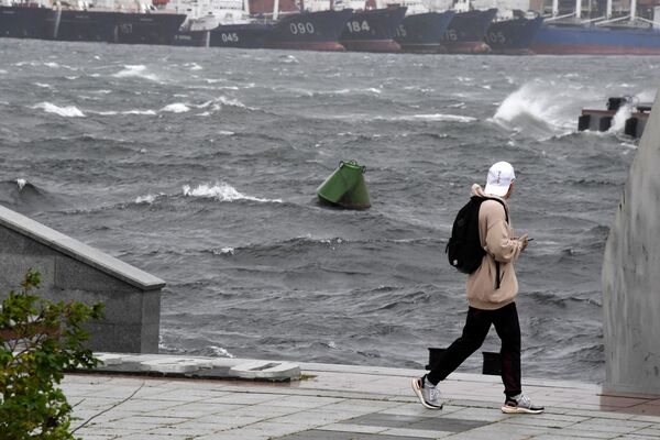 آثار إعصار مايساك في فلاديفوستوك، روسيا 3 سبمتبر 2020 - سبوتنيك عربي