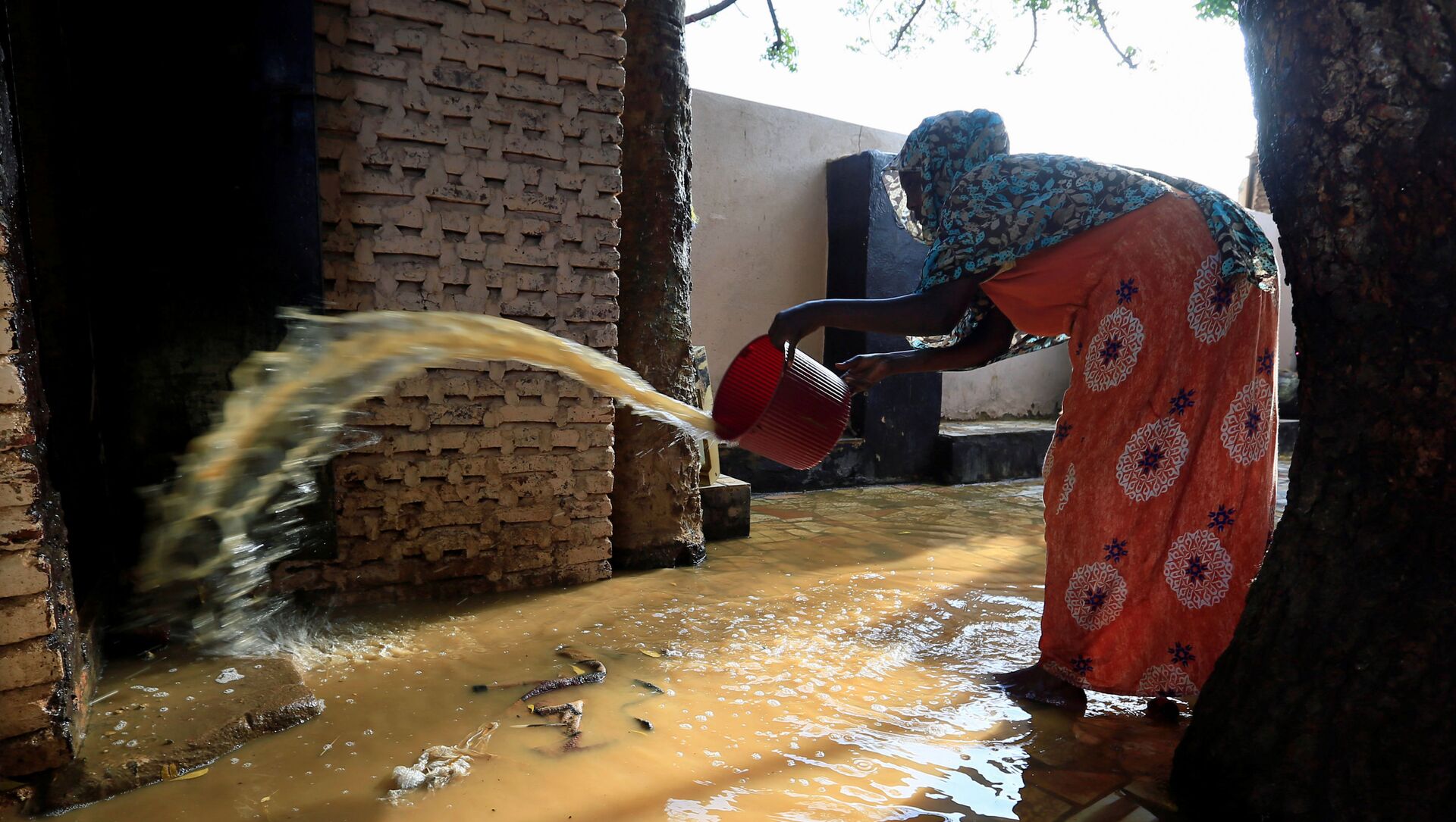 تداعيات فيضان مياه النيل الأزرق في منطقة أم درمان في السودان، 27 أغسطس 2020 - سبوتنيك عربي, 1920, 30.07.2021