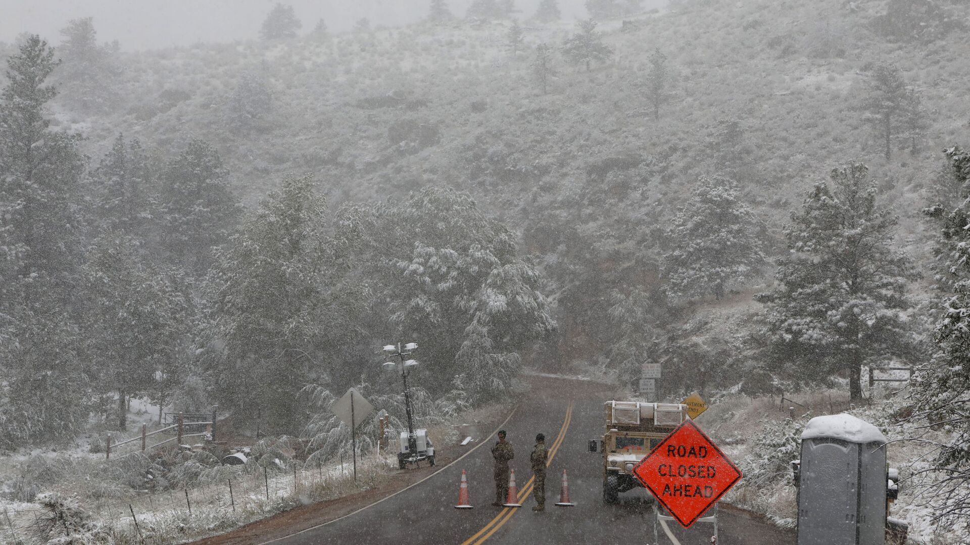 تغير المناخ المفاجئ في الولايات المتحدة - تساقط الثلوج في ولاية كولورادو، 8 سبتمبر 2020 - سبوتنيك عربي, 1920, 02.12.2021