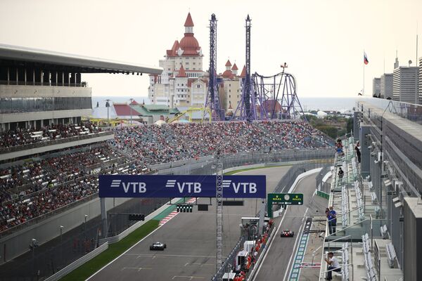 مرحلة التأهل من سباق جائزة روسيا الكبرى فورمولا 1 - في مدينة سوتشي الروسية، 26 سبتمبر 2020 - سبوتنيك عربي