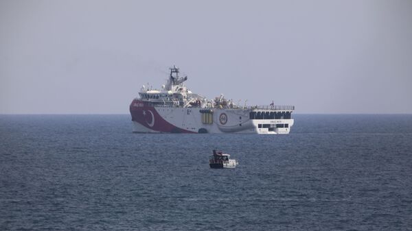 سفينة الأبحاث التركية عروج ريس في البحر المتوسط، تركيا 27 سبتمبر 2020 - سبوتنيك عربي