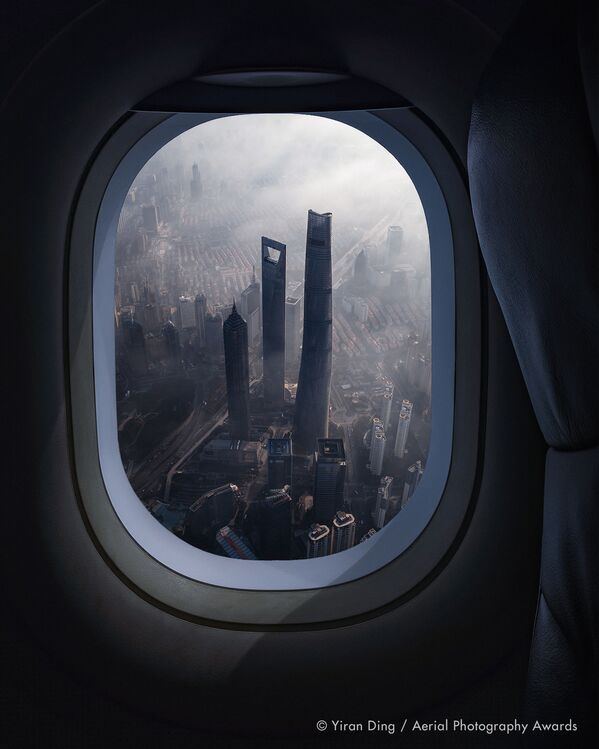صورة بعنوان شانغهاي، للمصور الصيني يران دينغ، الفائزة في فئة التصوير السفر من مسابقة جوائز التصوير الجوي لعام 2020 - سبوتنيك عربي