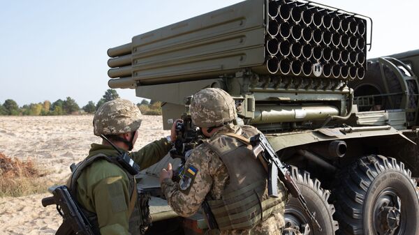 مناورات الجيش الأوكراني في إقليم كييفسكايا، راجمة صواريخ بي إم - 21 (غراد)، أوكرانيا - سبوتنيك عربي