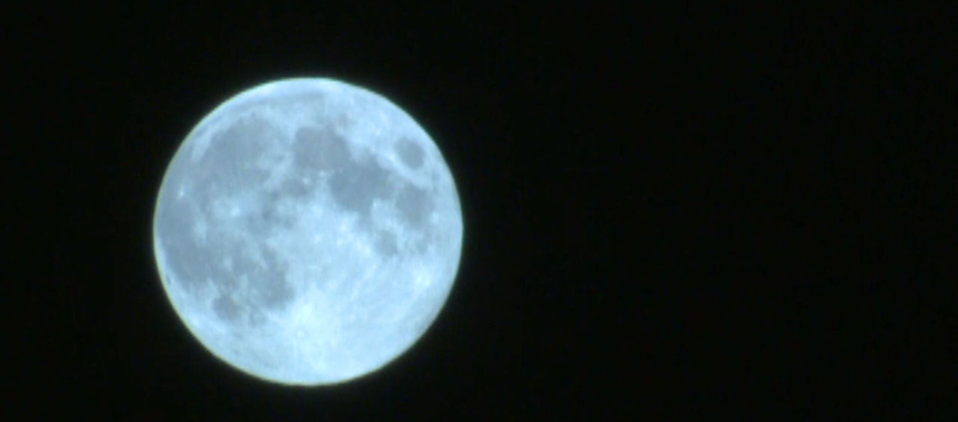 القمر الأزرق - سبوتنيك عربي, 1920, 26.08.2021