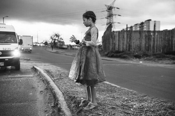 صورة بعنوان الهجرة، للمصور الكولومبي نيكولو فيليبو روسو، التي فازت في فئة مصور ذات بعد عميق لهذا العام للمصورين المحترفين في مسابقة جوائز التصوير الدولية 2020 - سبوتنيك عربي
