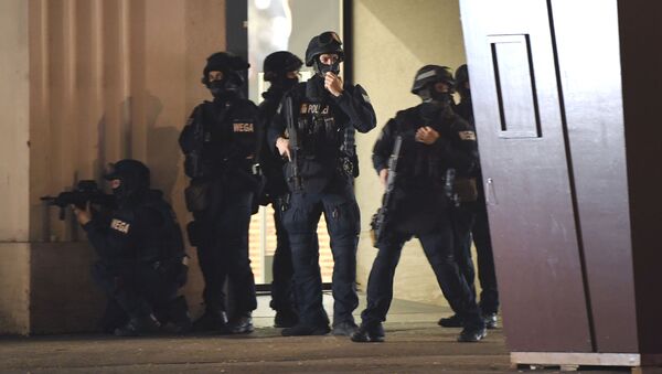 الشرطة في موقع الهجوم في فيينا - سبوتنيك عربي