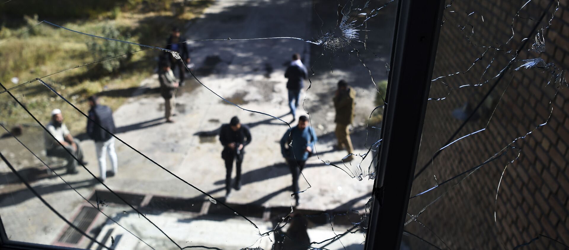 أثار هجوم استهدف جامعة كابول، أفغانستان، 3 نوفمبر 2020 - سبوتنيك عربي, 1920, 01.05.2021