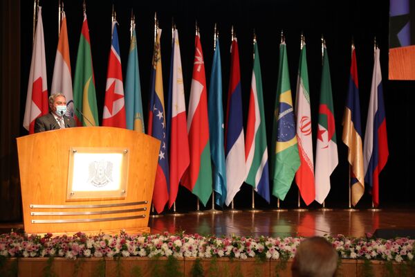 السفير الصيني بدمشق لـسبوتنيك: ندعو العالم لدعم الاقتصاد السوري واستئصال بؤر الإرهاب السفير الصيني بدمشق لـسبوتنيك: ندعو العالم لدعم الاقتصاد السوري واستئصال بؤر الإرهاب - سبوتنيك عربي