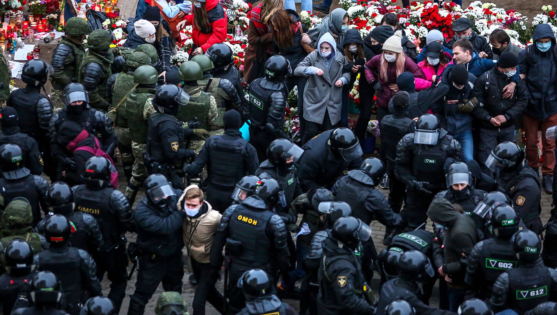 احتجاجات للمعارضة البيلاروسية (#أنا_سأخرج) في العاصمة مينسك، بيلاروسيا 15 نوفمبر 2020 - سبوتنيك عربي, 1920, 30.07.2021