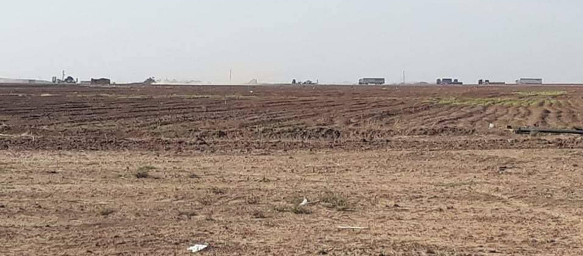  الحدود السورية العراقية بريف محافظة الحسكة شمال شرق سوريا - سبوتنيك عربي, 1920, 14.08.2021