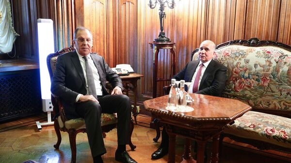 وزير الخارجية الروسي سيرغي لافروف ونظيره العراقي فؤاد حسين - سبوتنيك عربي