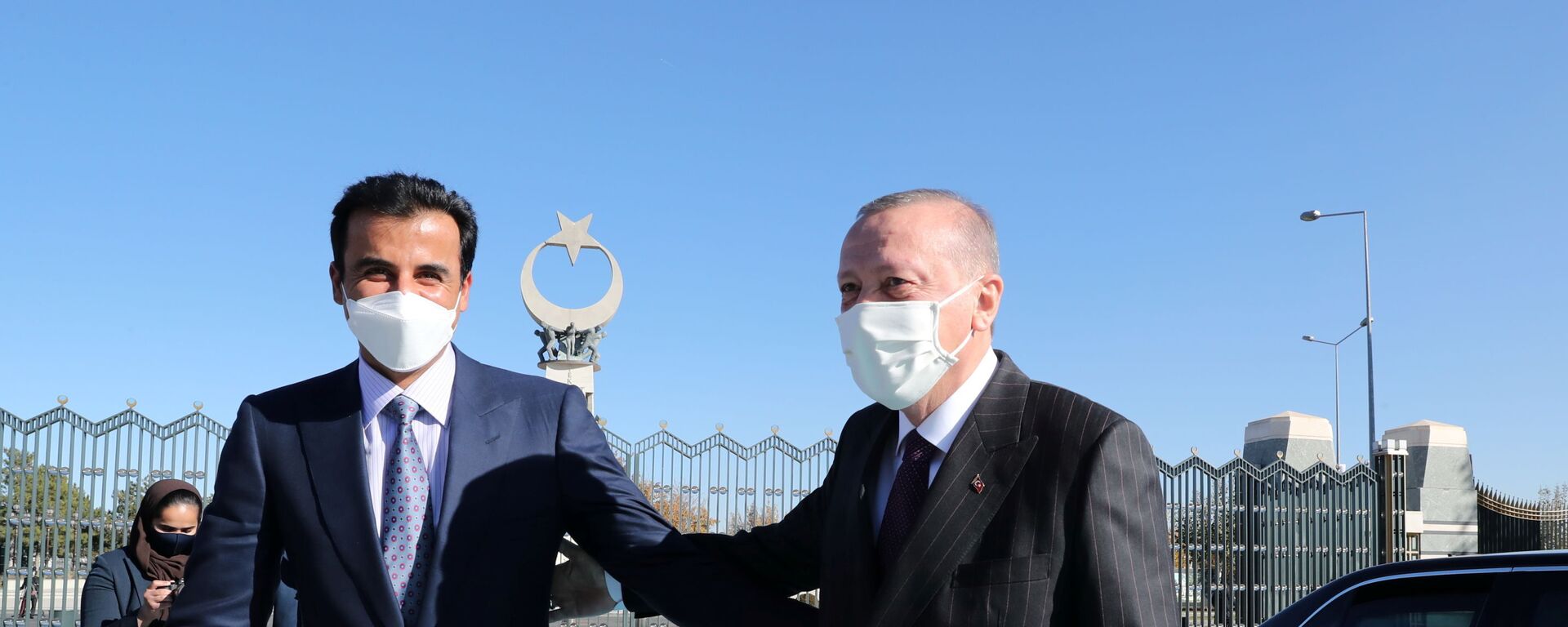 الرئيس التركي، رجب طيب أردوغان، يلتقي أمير قطر، الشيخ تميم بن حمد آل ثاني، في أنقرة، تركيا، 26 نوفمبر/ تشرين الثاني 2020 - سبوتنيك عربي, 1920, 06.12.2021