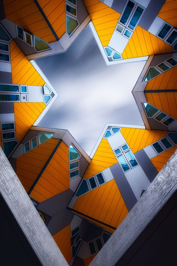 صورة المنزل المكعب في روتردام في هنولندا (مثال على الهندسة في التاريخ الحديث)، للمصور جون وايت، وصلت إلى نهائيات المسابقة الدولية المصور التاريخي لعام 2020 - سبوتنيك عربي