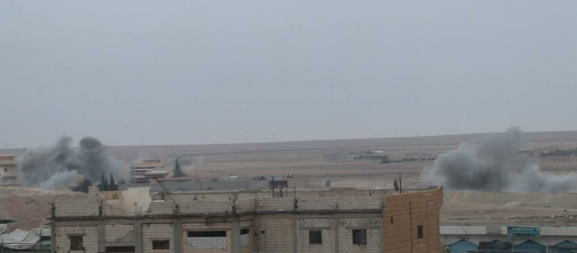 الميلشيات التركمانية تكثف قصفها المدفعي على مواقع الميلشيات الكردية شرقي سوريا - سبوتنيك عربي, 1920, 25.12.2020