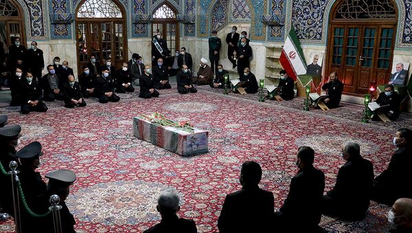 مراسم دفن العالم النووي والدفاعي الإيراني محسن فخري زاده، طهران، إيران 29 نوفمبر 2020 - سبوتنيك عربي