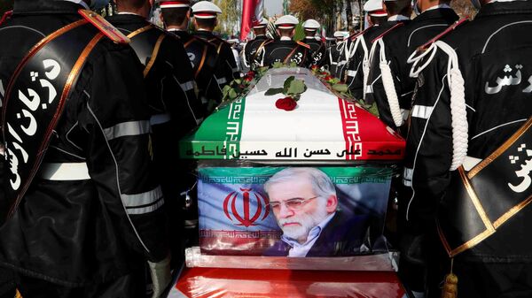 مراسم دفن العالم النووي والدفاعي الإيراني محسن فخري زاده، طهران، إيران 30 نوفمبر 2020 - سبوتنيك عربي