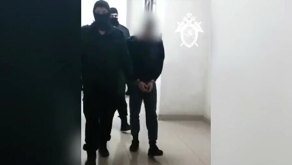 الشرطة الروسية تلقي القبض على السفاح المشهور بمهووس الفولغا الذي قتل 26 امرأة عجوزا - سبوتنيك عربي