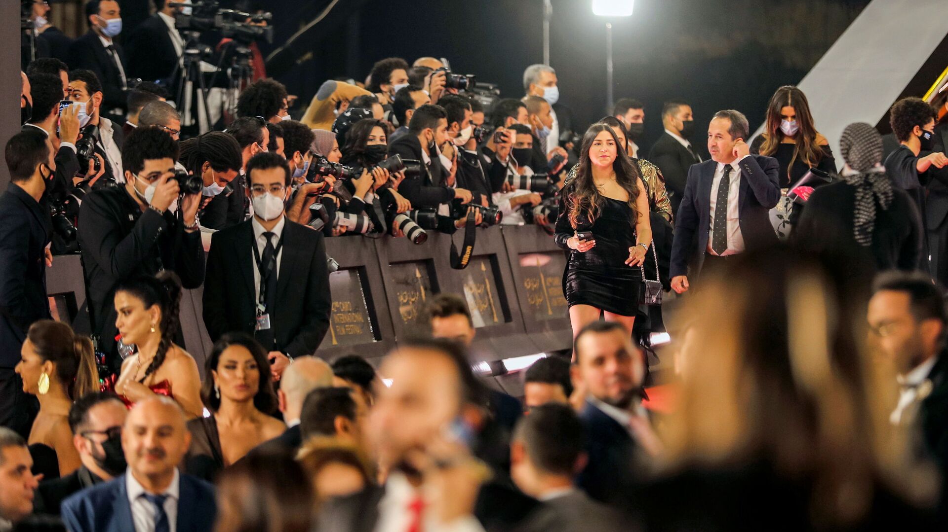حفل افتتاح مهرجان القاهرة السينمائي الدولي الـ42 في دار الأوبرا المصرية، 2 ديسمبر/ كانون الأول 2020، القاهرة - سبوتنيك عربي, 1920, 05.12.2021