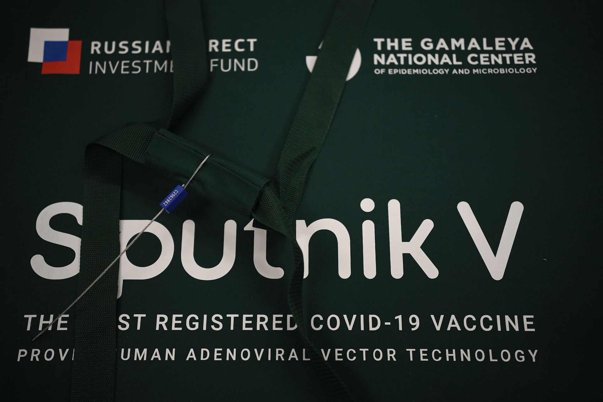  إعداد لقاح سبوتنيك V ضد فيروس كورونا لإرساله خارج روسيا، 2 ديسمبر 2020 - سبوتنيك عربي, 1920, 23.11.2021