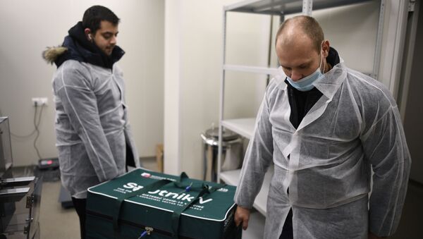  إعداد لقاح سبوتنيك V ضد فيروس كورونا لإرساله خارج روسيا، 2 ديسمبر 2020 - سبوتنيك عربي