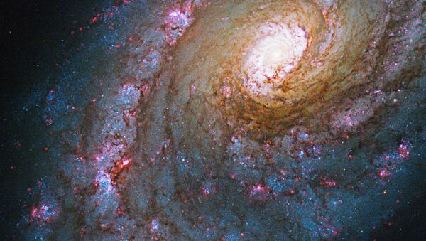 كالدويل 45، أو إن جي إس 5248، عبارة عن مجرة حلزونية تقع في كوكبة العواء، وتشتهر ببنية الحلقة حول نواتها. - سبوتنيك عربي