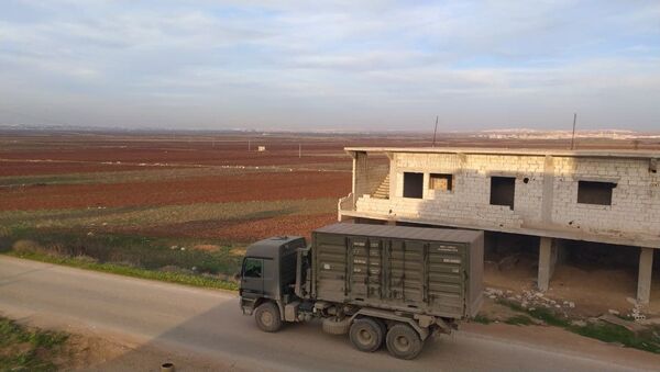 انسحاب القوات التركية من آخر نقطة يحاصرها الجيش السوري بريف حلب - سبوتنيك عربي