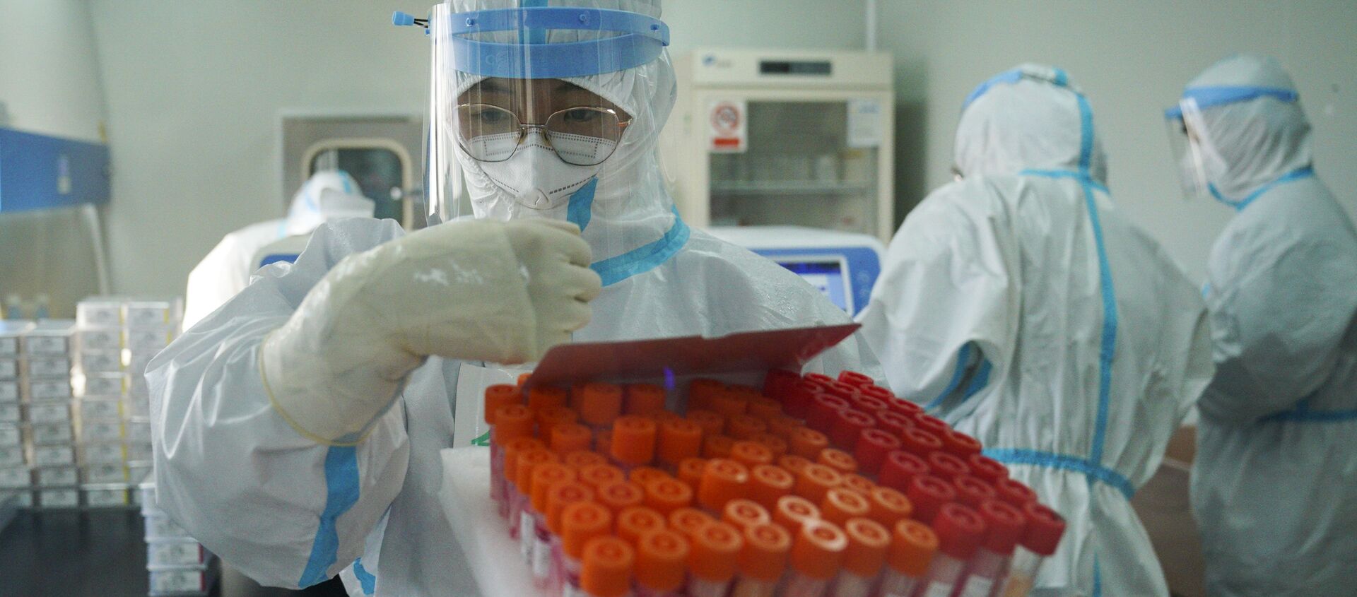 حملة الكشف عن فيروس كورونا واسعة النطاق في بكين، بسبب موجة جديدة لحالات الإصابة كوفيد-19 في الصين 11 يناير 2021 - سبوتنيك عربي, 1920, 15.03.2021