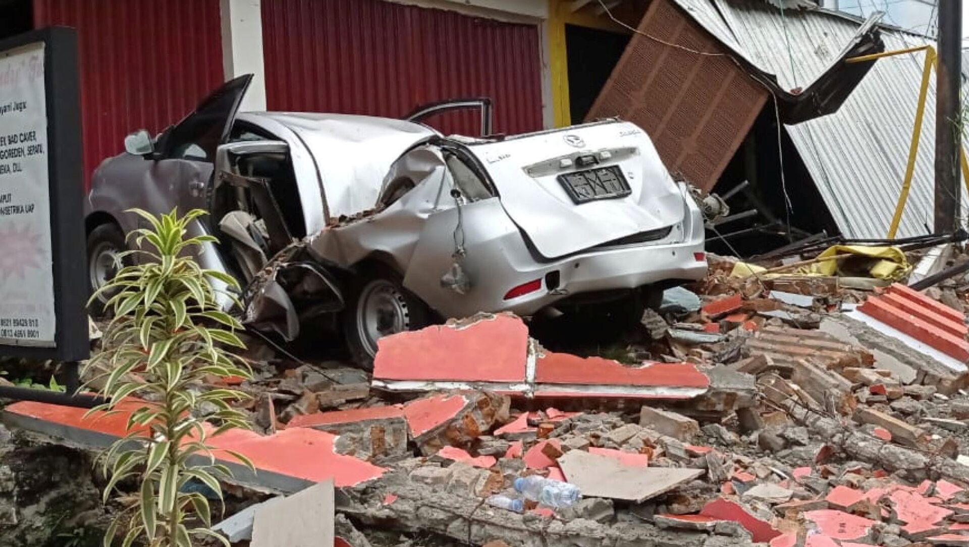 تداعيات زلزال قوي ضرب مدينة ماموجو، إندونيسيا، 14 يناير 2021 - سبوتنيك عربي, 1920, 16.10.2021