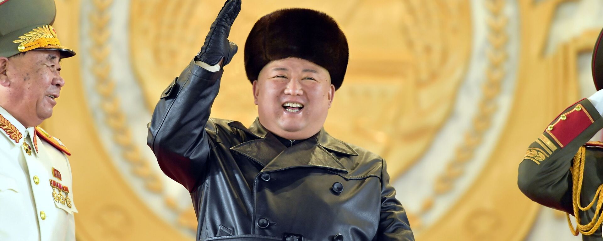العرض العسكري بمناسبة المؤتمر الثامن لحزب العمال الكوري في بيونغ يانغ، كوريا الشمالية  14 يناير 2021 - سبوتنيك عربي, 1920, 16.02.2021