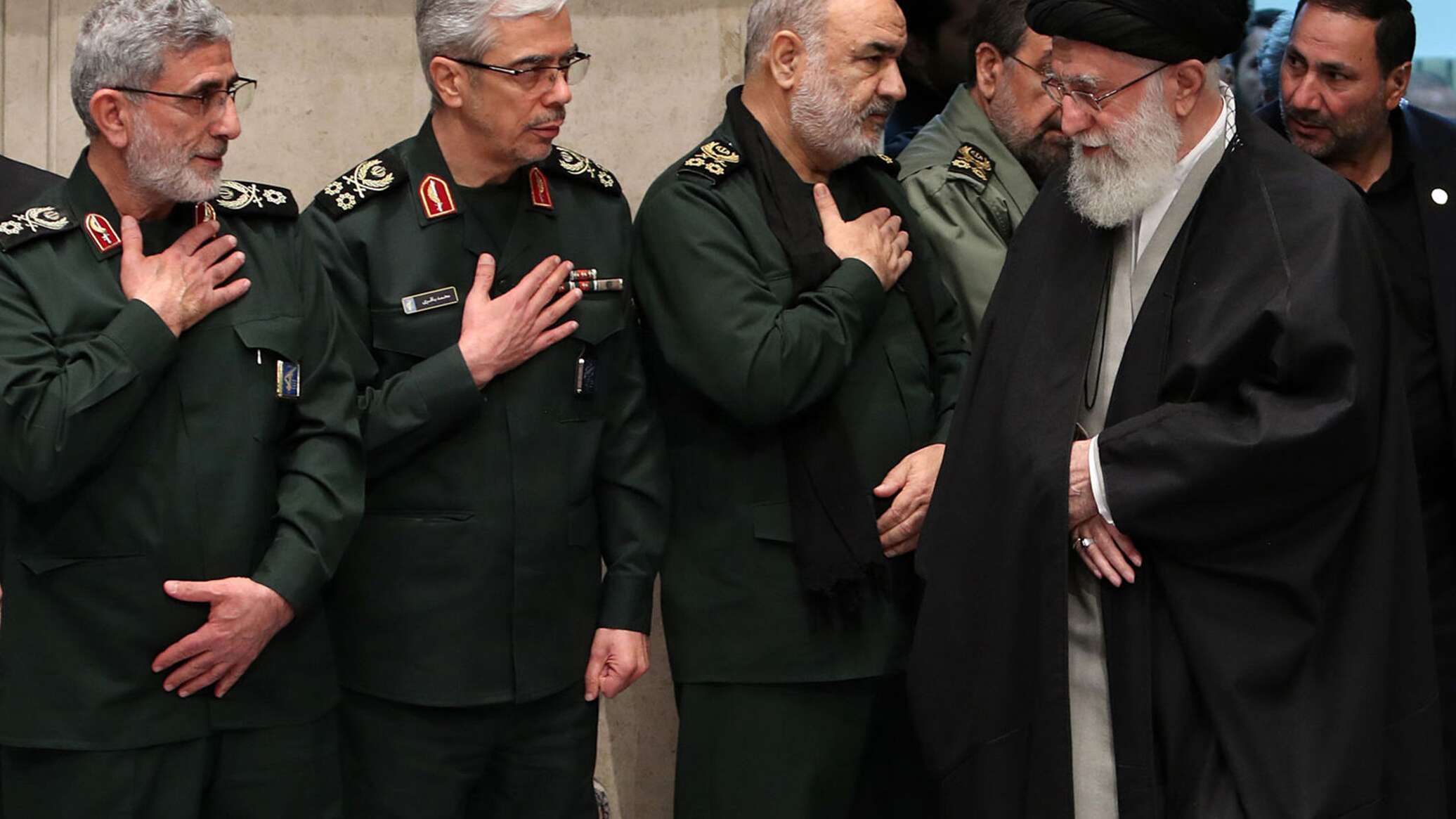 أستراليا تفرض عقوبات على عدد من كبار قادة إيران بينهم وزير الدفاع وقائد فيلق القدس