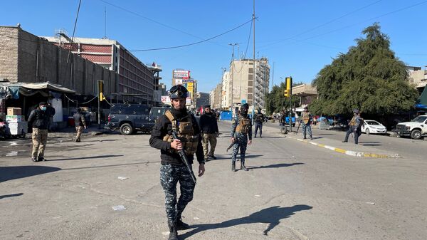 قوات الأمن العراقية في موقع الهجوم الانتحاري في بغداد - سبوتنيك عربي