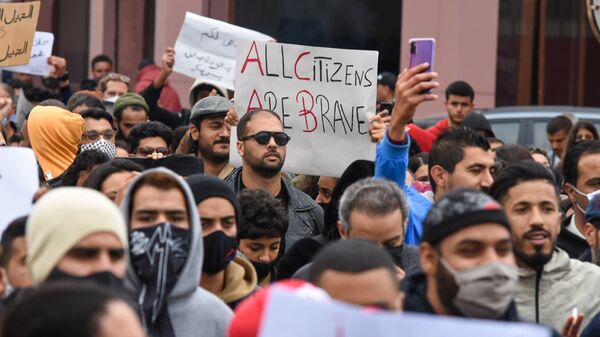 مسيرة بشارع الحبيب بورقيبة في تونس - سبوتنيك عربي