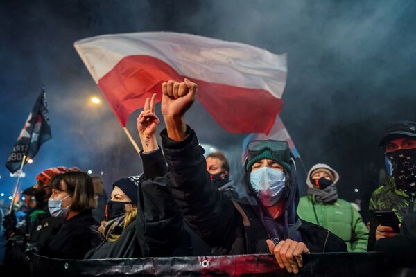 احتجاجات في وارسو ضد قانون الإجهاض الجديد، بولندا  27 يناير 2021 - سبوتنيك عربي