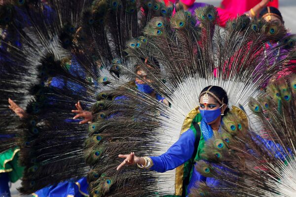 راقصون خلال البروفة النهائية لعرض المهرجان بمناسبة يوم الجمهورية في نيودلهي، الهند ، 23 يناير 2021 - سبوتنيك عربي