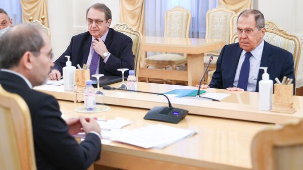  وزير الخارجية الروسي سيرغي لافروف يلتقي مع نظيره الأردني أيمن الصفدي في موسكو، روسيا 3 فبراير 2021 - سبوتنيك عربي