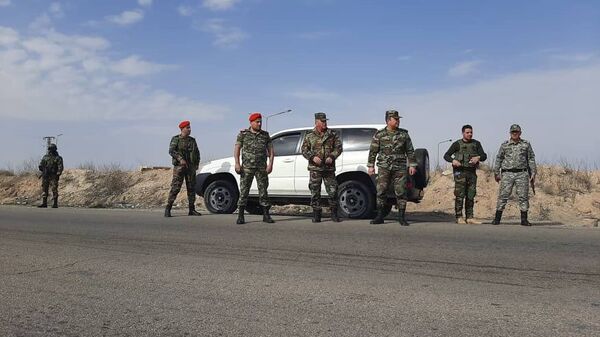 سبوتنيك تواكب عمليات الجيش السوري لتأمين الطريق الدولي (تدمر- ديرالزور) - سبوتنيك عربي