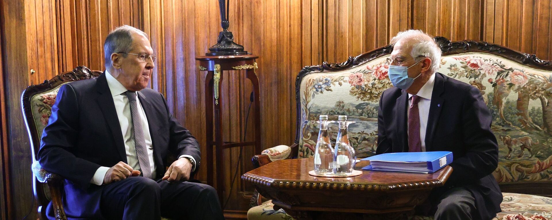 وزير خارجية روسيا سيرغي لافروف ورئيس الدبلوماسية الأوروبية، جوزيب بوريل - سبوتنيك عربي, 1920, 05.02.2021