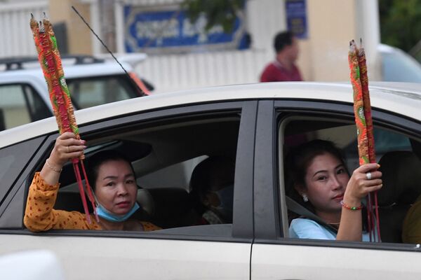 احتفالات حول العالم برأس السنة الصينية (القمرية) الجديدة - تاكماو، كمبوديا 12 فبراير 2021 - سبوتنيك عربي