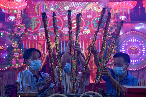 احتفالات حول العالم برأس السنة الصينية (القمرية) الجديدة - تاكماو، كامبوديا 11 فبراير 2021 - سبوتنيك عربي