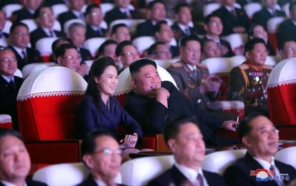 ظهور زوجة الزعيم الكوري الشمالي ري سول جو لأول مرة منذ عام - سبوتنيك عربي