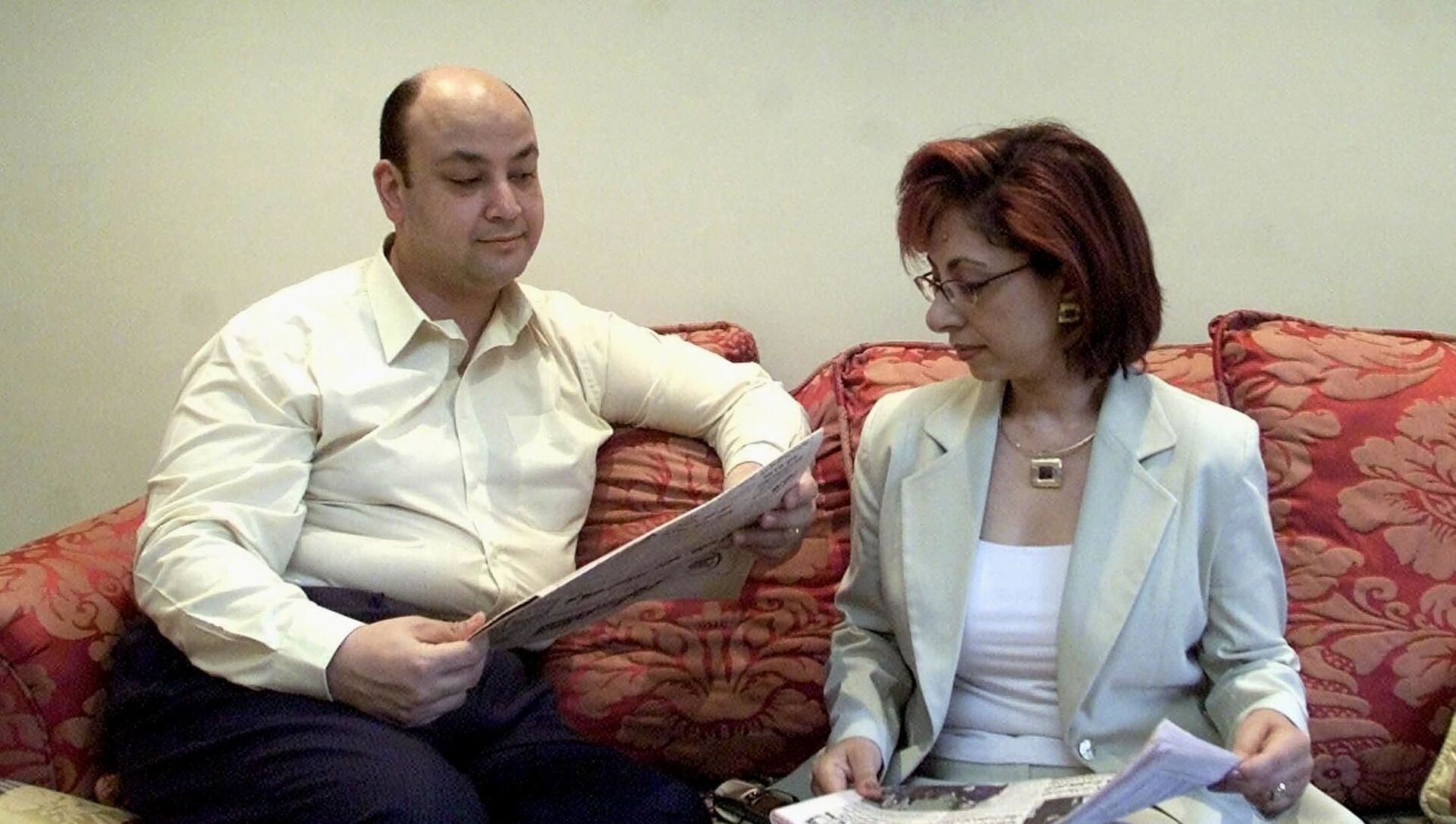 الإعلامي المصري، عمرو أديب مع زوجته الإعلامية، لميس الحديدي، القاهرة، 14 يونيو/ حزيران 2001 - سبوتنيك عربي, 1920, 22.03.2021